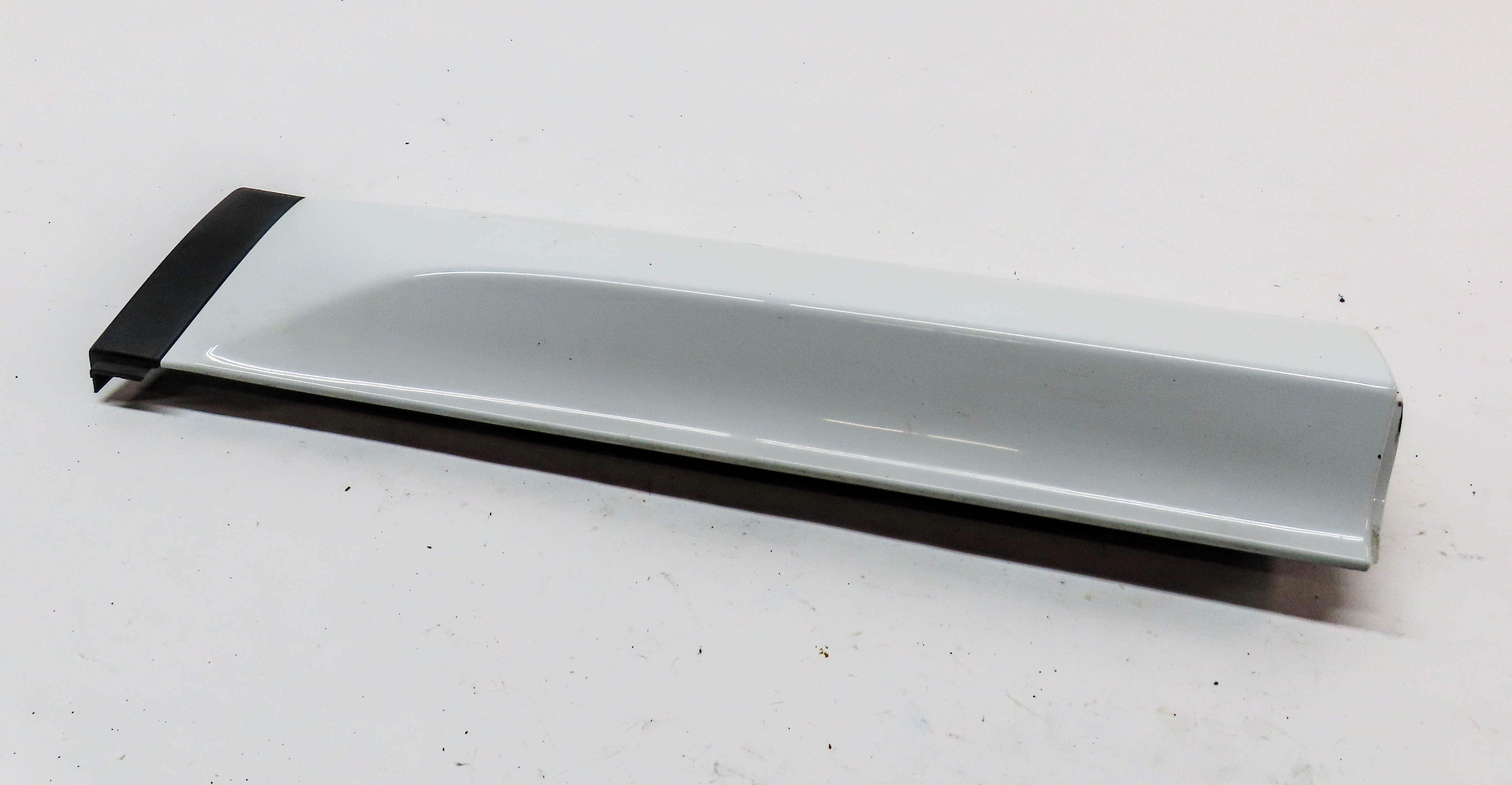 2017 LAND ROVER DISCOVERY SPORT (L550) REAR LEFT LOWER DOOR TRIM PANEL (White) — exact item pictured